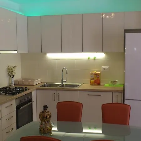 Lana Apartment