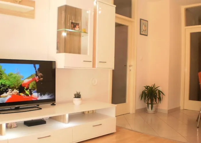 Lana Apartamento Omiš